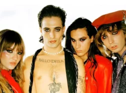 Måneskin „morduje” wokalistę w teledysku do „Mammamia”