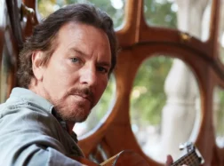 Ringo Starr, Elton John i Stevie Wonder na nowym albumie Eddiego Veddera