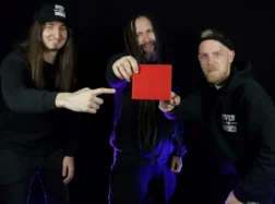 Over The Under wydają „Czerwony album” i pomagają Ukrainie