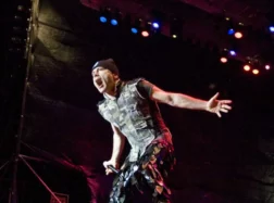 Bruce Dickinson nie chce kończyć kariery. W razie potrzeby znajdzie dublera