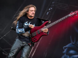 <strong>Tom Angelripper (Sodom) – „Można zorganizować więcej koncertów Wielkiej Czwórki Niemieckiego Thrashu”</strong>