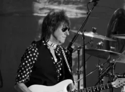 W wieku 78 lat odszedł legendarny gitarzysta Jeff Beck