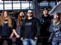 <strong>Sabaton rozstaje się z gitarzystą!</strong>