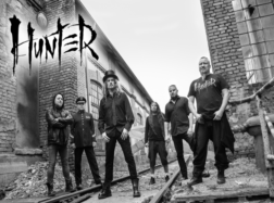 <strong>Hunter rusza w trasę!</strong>