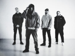 Thrown i goście w Polsce!