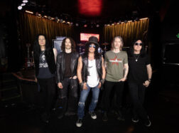 Slash feat. Myles Kennedy & The Conspirators: Nowy album „Flying Blind” już w lutym!